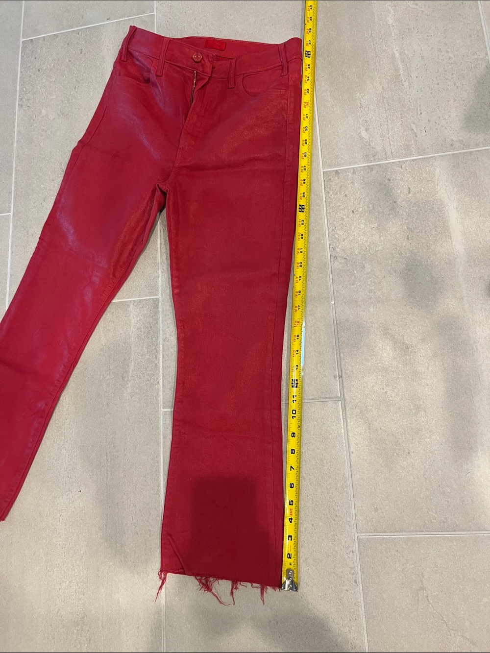 MOTHER The Hustler Ankle Fray Red Cropped Ankle Jeans - Picture 7 of 8